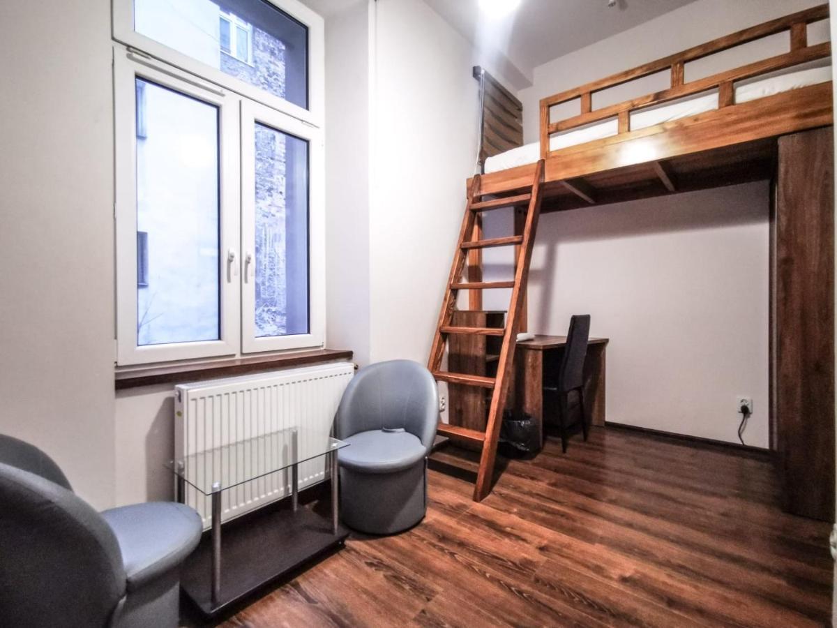Modern Rooms In City Center Cracovie Extérieur photo
