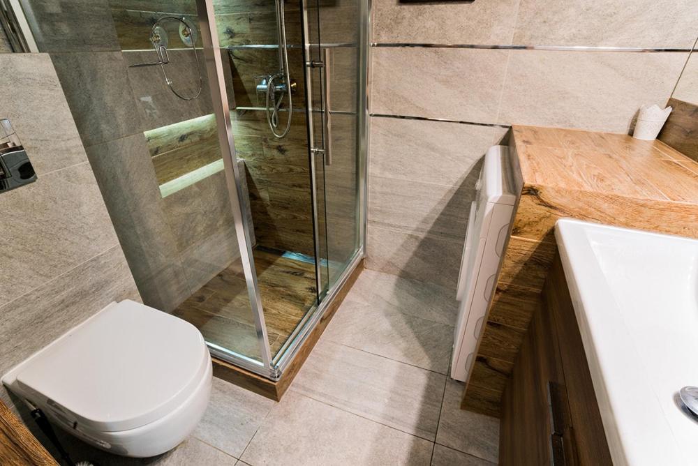 Modern Rooms In City Center Cracovie Extérieur photo